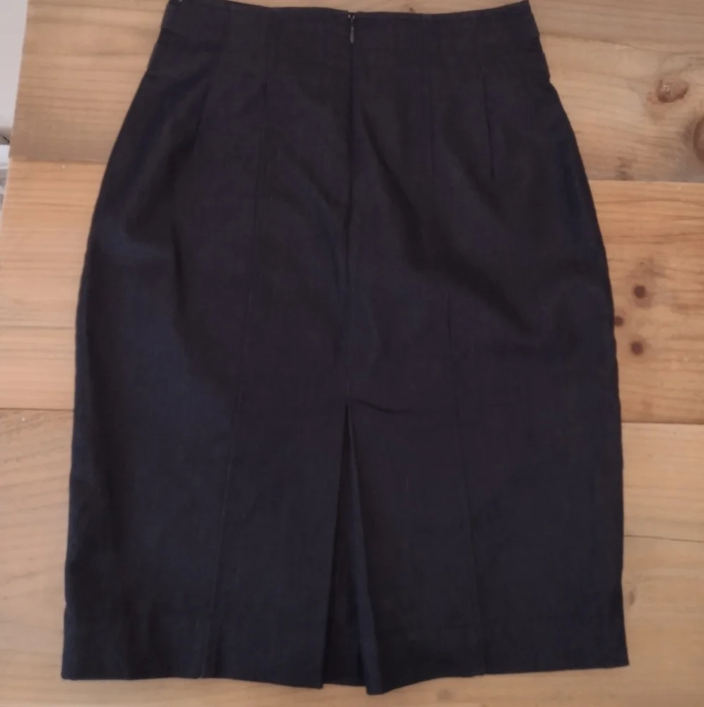 Worthington Dark Chambray Pencil Midi Skirt w/ Buckle Detail Size 6